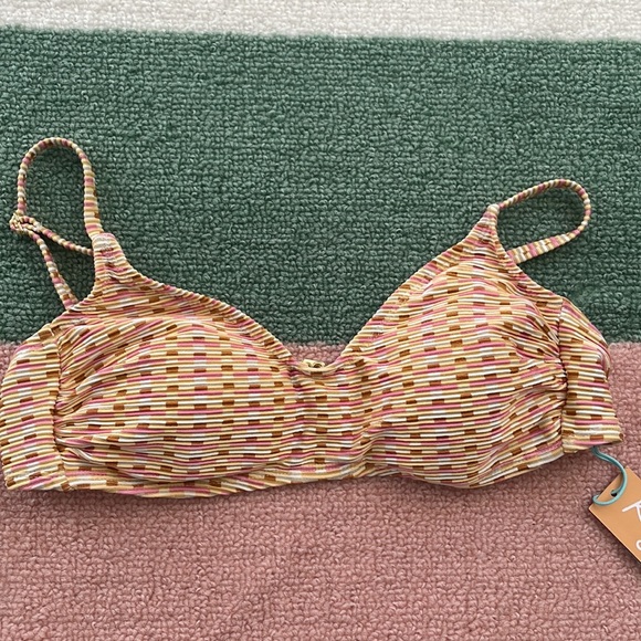 Kona sol bikini top lurex shine size large and bikini bottom size small - Picture 3 of 9